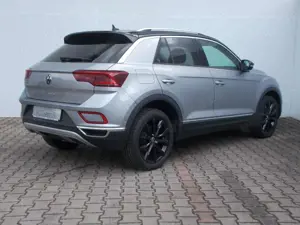 Volkswagen T-Roc 2,0 TDI  Style * LED * Navi * AHK * uvm .. Bild 5