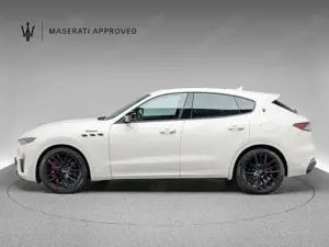 Maserati Levante Modena S Ultima PANO + 1. HAND Bild 4