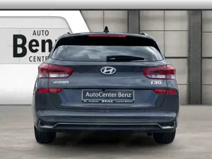 Hyundai i30 FL KOMBI 1.5 T-GDI 48V ADVANTAGE-PLUS-PAKET Klima Bild 4
