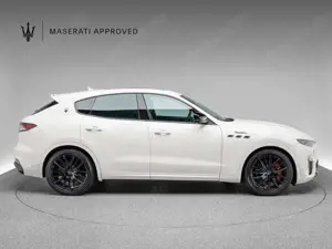 Maserati Levante Modena S Ultima PANO + 1. HAND Bild 5
