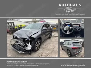 Mercedes-Benz GLA 180 *LED*PDC*NAVI*360°KAMERA*