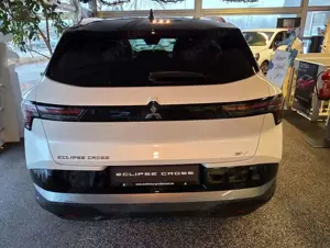 Mitsubishi Eclipse Cross Luxury Paket 87 kWh *Panoramadach* Bild 2