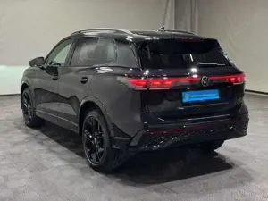 Volkswagen Tiguan R-Line 1.5 TSI eHybrid | MATRIX NAVI PANO Bild 5