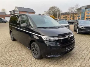 Volkswagen T7 Multivan 2,0 TDI Style lang IQ Kamera AHK