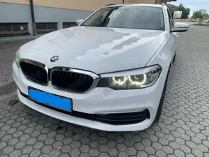 BMW 520 520d Touring Panorama, AHK, Navi, TOP Gepflegt