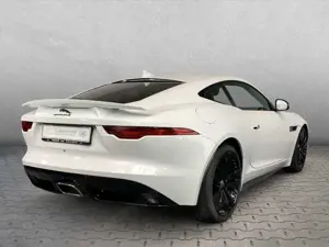 Jaguar F-Type Coupe P300 R-Dyn. Klima Paket Black Pack Bild 2