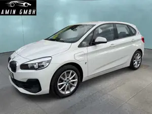BMW 225 225XE Advantage Navi, Automatik allrad