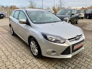 Ford Focus Champions Edition/ Große Inspektion frisch