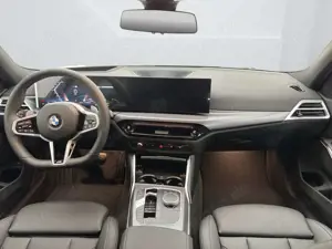 BMW 320 d xDrive Touring [M Sport Pro, HUD, AHK, ACC, 19" Bild 4