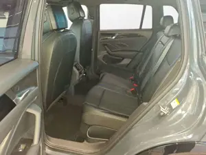 Volkswagen Tiguan R-Line 193 PS DSG | HUD | AHZV. | PANO uv Bild 5