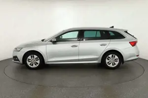 Skoda Octavia Combi 1.0 TSI DSG LED Sitzheizung Tempomat Bild 2