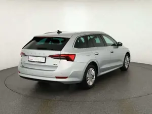 Skoda Octavia Combi 1.0 TSI DSG LED Sitzheizung Tempomat Bild 5