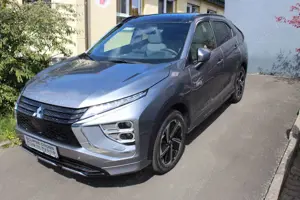 Mitsubishi Eclipse Cross PHEV TOP 2.4 4WD, Leder h-grau, AHK