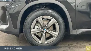 BMW X1 sDrive18i A AHK,Autom Bild 3