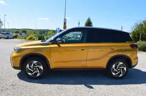 Suzuki Vitara 1.4 Hybrid Allgrip Comfort+ *Voll+Pano* Bild 5