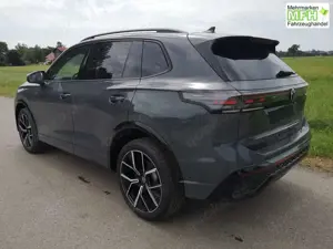 Volkswagen Tiguan 2.0 TDI 142 kW 4Motion R-Line DSG Head Up Matri... Bild 2