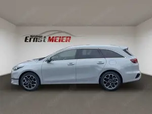 Kia Ceed SW / cee'd SW Nightline 1.5 T-GDI T.Leder+Navi+Kamera+PDC Bild 2