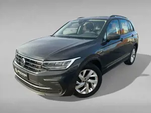Volkswagen Tiguan Life 1.5 TSI NAV|ACC|AHK