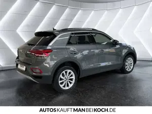 Volkswagen T-Roc 1.5 TSI DSG 30 JAHRE LED SH KAM ACC PARK Bild 5