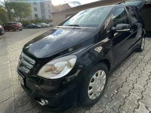 Mercedes-Benz B 160 B 160 BlueEFFICIENCY Bild 3