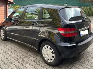 Mercedes-Benz B 160 B 160 BlueEFFICIENCY Bild 5