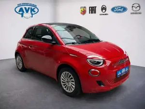 Fiat 500e Cabrio MY 25 RED 42 kWh, Kamera, Tempomat