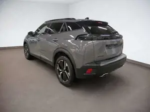 Peugeot 2008 Allure 1.2 PureTech 130 LED+Navi+Kam.+LM Bild 3