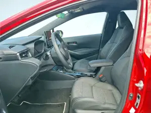 Toyota Corolla 1,8 l Hybrid TS, Team D Temp Klima LED ACC PDCv+h Bild 3