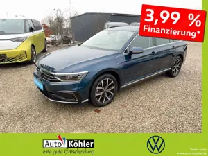 Volkswagen Passat Variant GTE Black/Matrix/ACC/AHK/Navi/PDC
