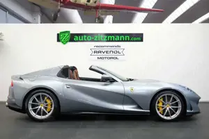 Ferrari 812 GTS/CARBON/LIFT/JBL/SURROUND VIEW/ALCANTARA
