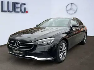 Mercedes-Benz E 300 e 4Matic AVANTGARDE+DISTRONIC+HUD+360°+