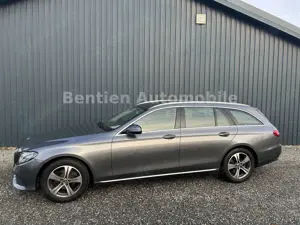 Mercedes-Benz E 220 d T Avantgarde, LED,Navi,SHZ,PDC
