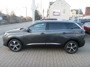 Peugeot 5008 GT PT 130 EAT8*Grip-Control*7-Sitz*Sitzheiz Bild 4