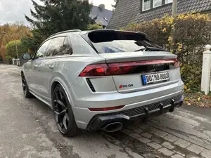 Audi RS Q8 performance 4.0 TFSI quattro - 5 Jahre Garantie