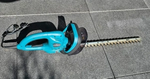  TOP! Makita UH5261 Heckenschere (52cm 400W)