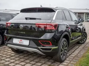 Volkswagen T-Roc 2.0 TDI Style SHZ KAMERA NAVI AHK ACC Bild 3
