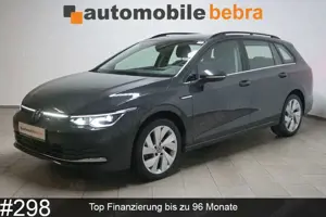 Volkswagen Golf 8 2.0TDI DSG Style Pano Standhz Navi LED