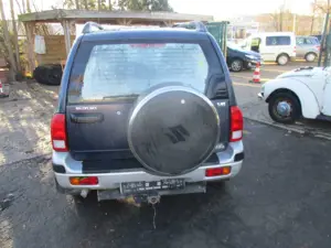 Suzuki Grand Vitara Automatik-Klima-2.5 V6 Bild 5