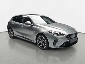 BMW 120 120 D AUTO. M SPORT NAVI LED INNOVATION HUD AHK KA Bild 3
