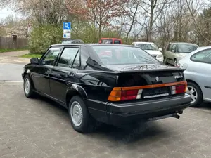 Alfa Romeo 75 Turbo America Bild 5
