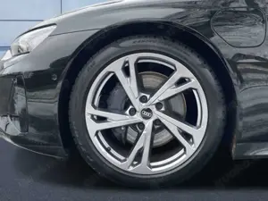 Audi e-tron GT 350 kW Bild 3