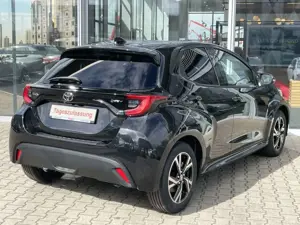 Toyota Yaris Hybrid 116 1.5 VVT-i Teamplayer Bild 5