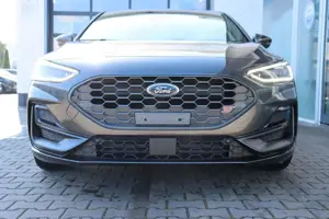 Ford Focus ST X 2.3 SOFORT VERFÜGBAR 4,99% FIN* AHK Bild 4