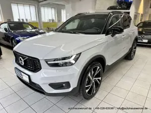 Volvo XC40 B4 B Aut. "R-Design" PANO ACC 360° AHK CARPLAY Bild 4