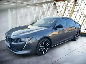 Peugeot 508 Hybrid 225 e-EAT8 GT Pack Bild 3