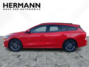 Ford Focus Turnier 1.0 EcoBoost ST-Line LED*NAVI*SHZ Bild 3