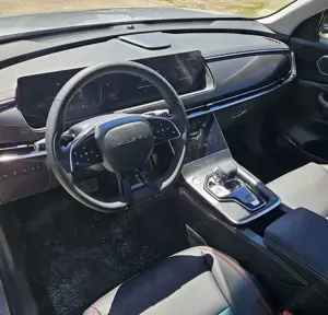 BAIC Beijing X75 1.5 Turbo 7-DCT Pano*Leder*360°All-Inklusive Bild 5