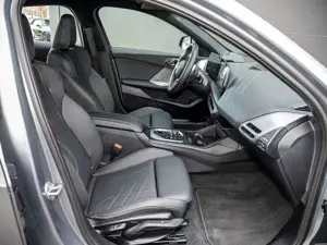 BMW 120 d 5-Tür. Aut M Sportpaket ACC 360° HUD 1VB Bild 4