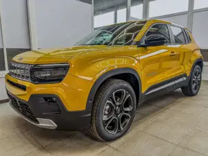 Jeep Avenger SUMMIT e-DCT6 ACC RFK SHZ PDC KEYLESS El.Heckkl...