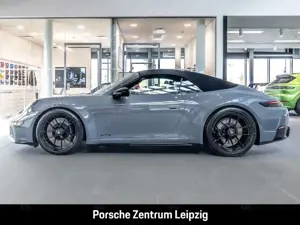 Porsche 992 911 Carrera GTS Cabrio Burmester PDCC Clubleder Bild 2